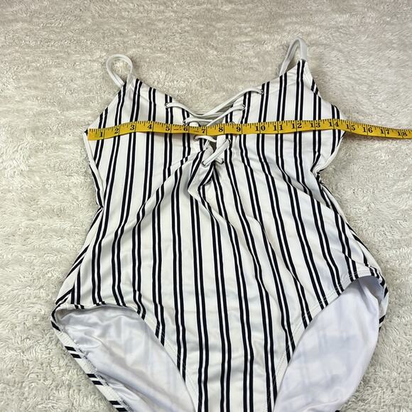 Nautica lace up front striped one piece swimsuit, size XL - Picture 6 of 11
